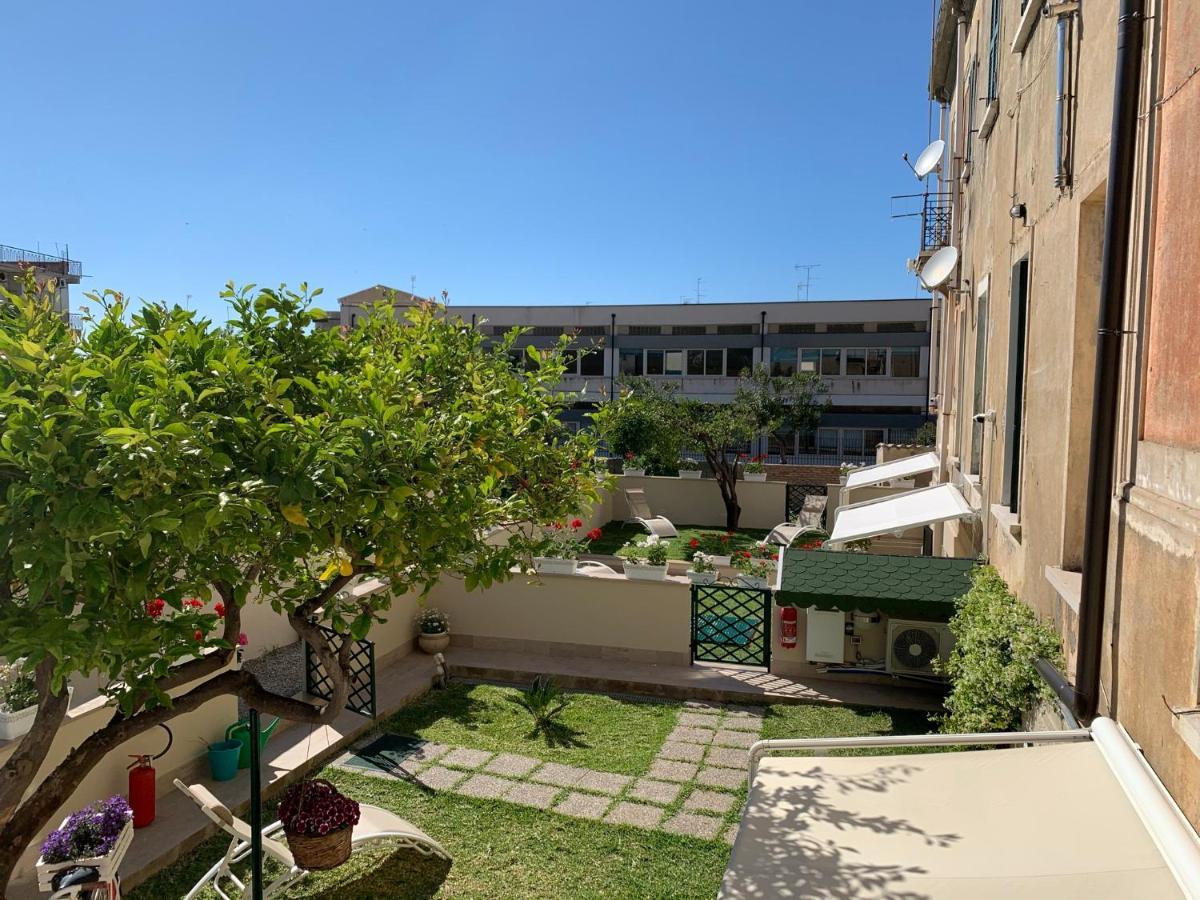 Malu Best Rooms - โตรเปอา ภายนอก รูปภาพ