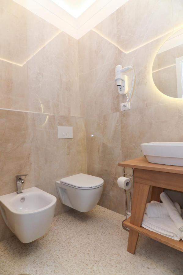 Malu Best Rooms - โตรเปอา ภายนอก รูปภาพ